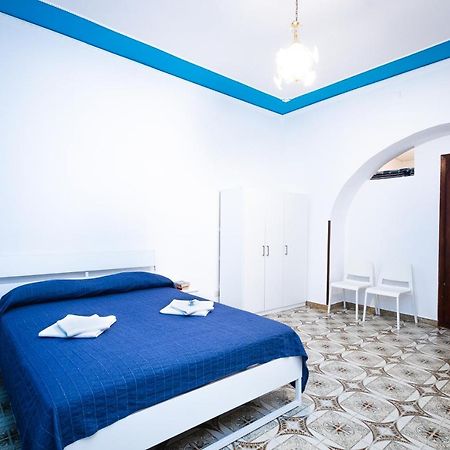 Oceano Apartment Чефалу Екстериор снимка