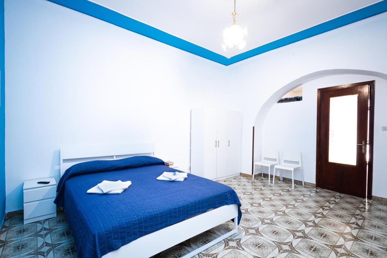 Oceano Apartment Чефалу Екстериор снимка